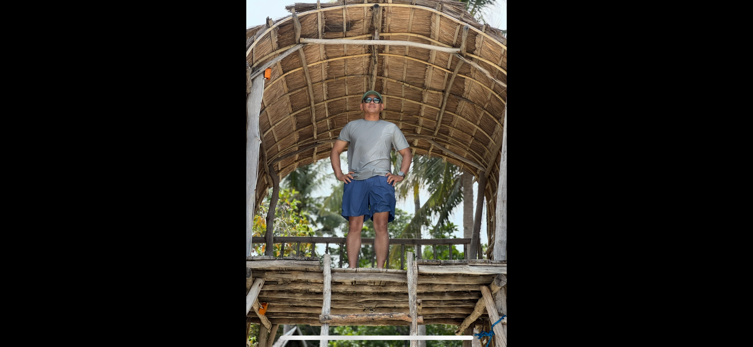 Dr. Tony Hoang on the beach in Coron